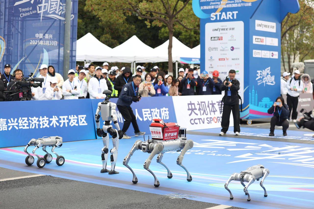 穆迪近三场13中0！科尔：他完全找不到节奏 为他感到难受